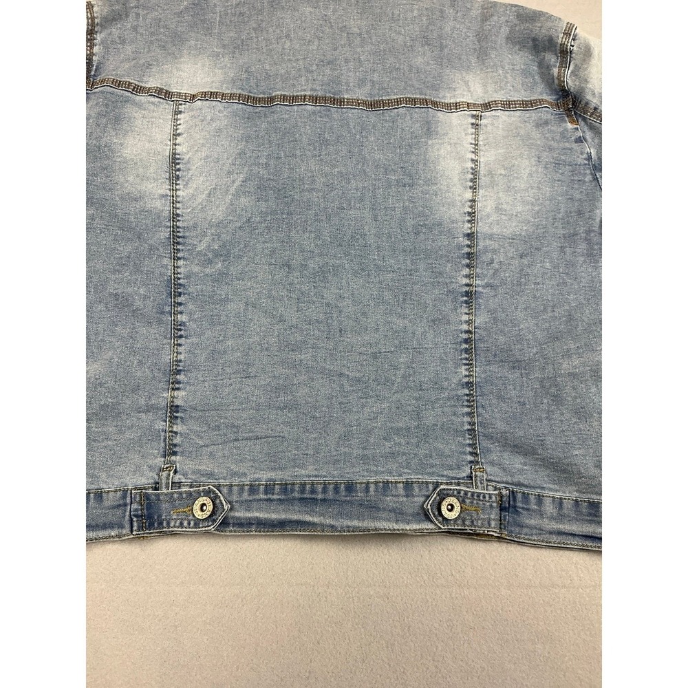 Short Sleeve Denim Jacket Shacket Light Wash Button Up Jean Top Blue Size XL - Picture 11 of 11